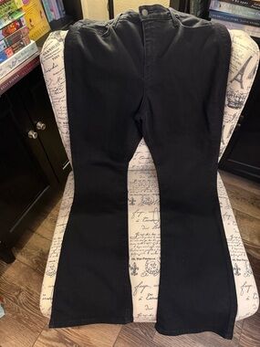 Size 16W Levi’s Strauss Black Jeans Boot Cut Stretch Denim NWOT